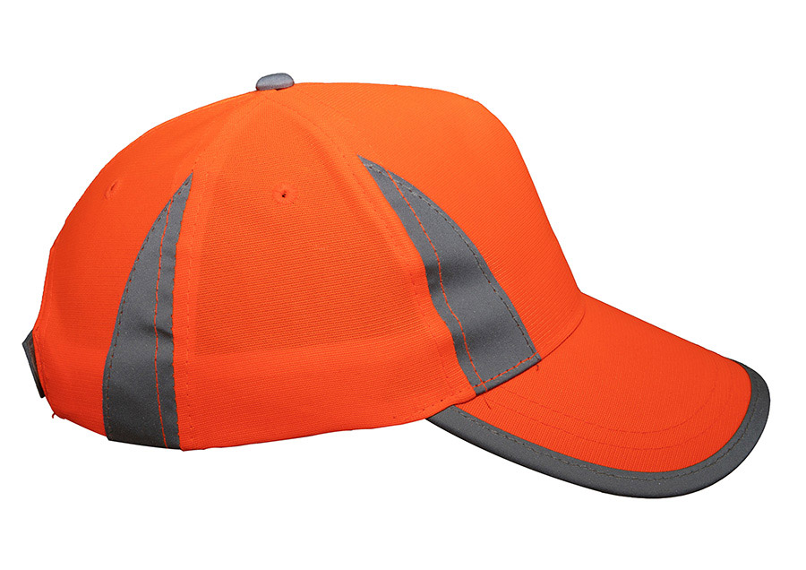 Baseball-Cap „Nice“ in Polyester mit Reflexsegmenten und silber-reflektierender Schirmkante, größenverstellbar für hohe Sichtbarkeit.